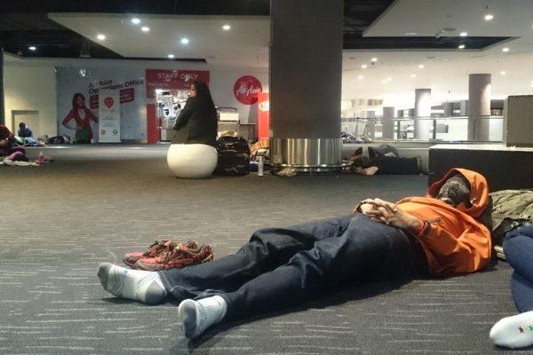 Sleepinginairports.net Berikan Panduan untuk Tidur di Bandara