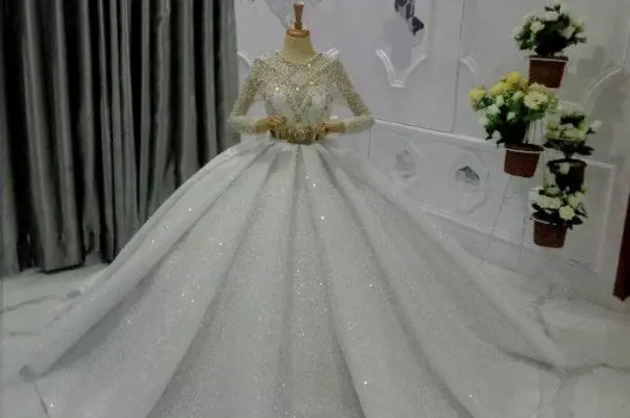 Kebaya Pengantin Putih