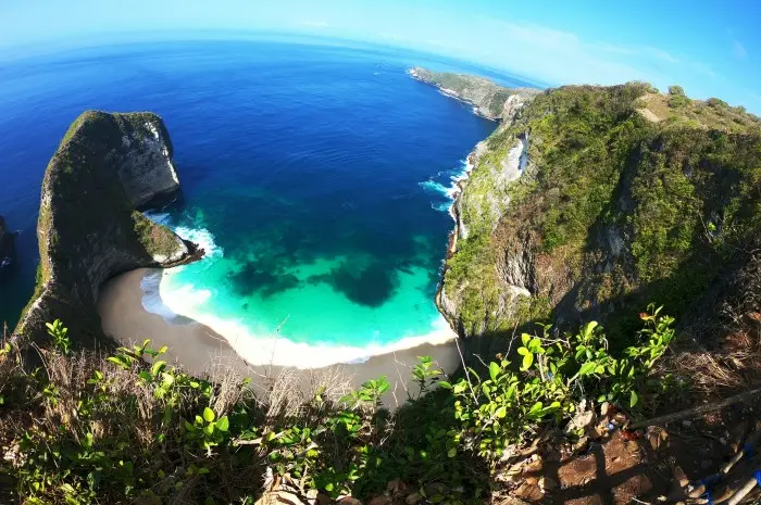 Pesona & Keindahan yang Dimiliki Pantai Kelingking