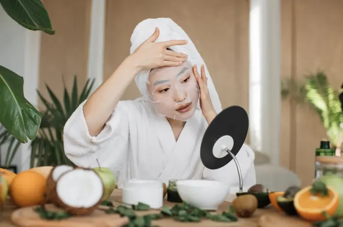 Minyak Kelapa Masker untuk Kulit Kering dan Penuaan