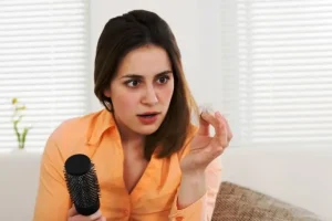 Hati-Hati! Kesalahan Diet Bisa Sebabkan Rambut Rontok Parah